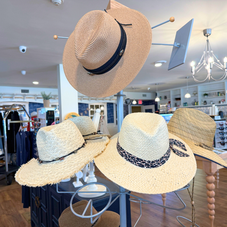 WOMENS SUN HATS AT SHORELINE BOUTIQUE IN BLUE HARBOR RESORT