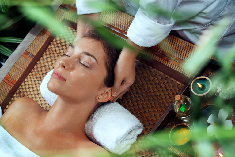 MAY MOTHERS DAY SPECIAL AT REFLECTIONS SPA IN BLUE HARBOR RESORT