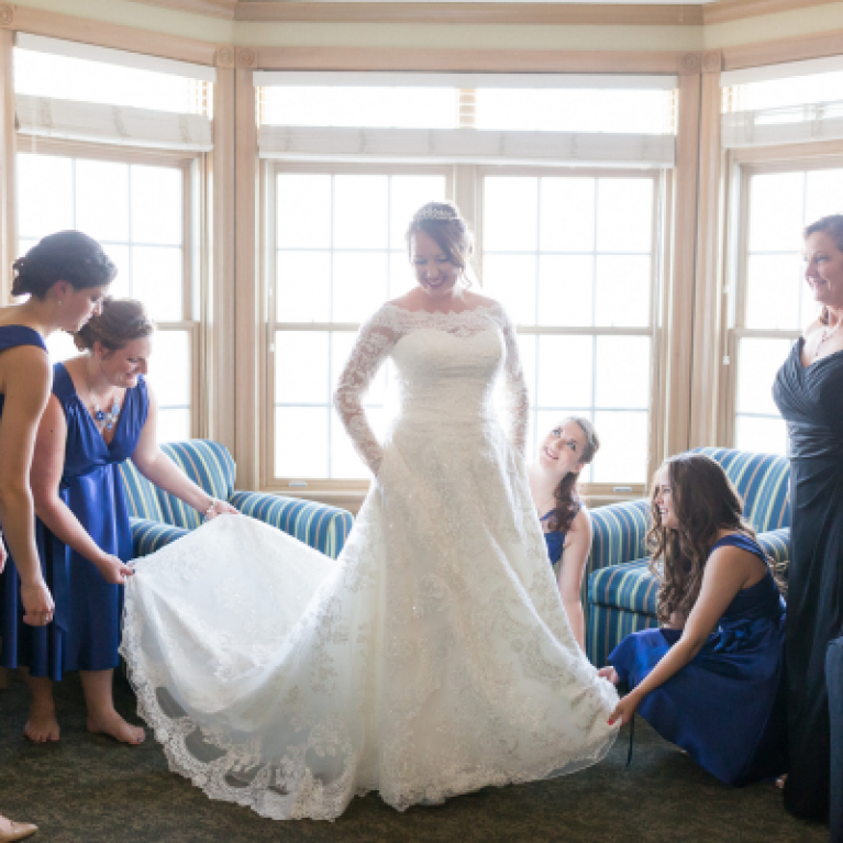 BRIDE AND BRIDESMAIDS PREPARE AT BLUE HARBOR RESORT WEDDING