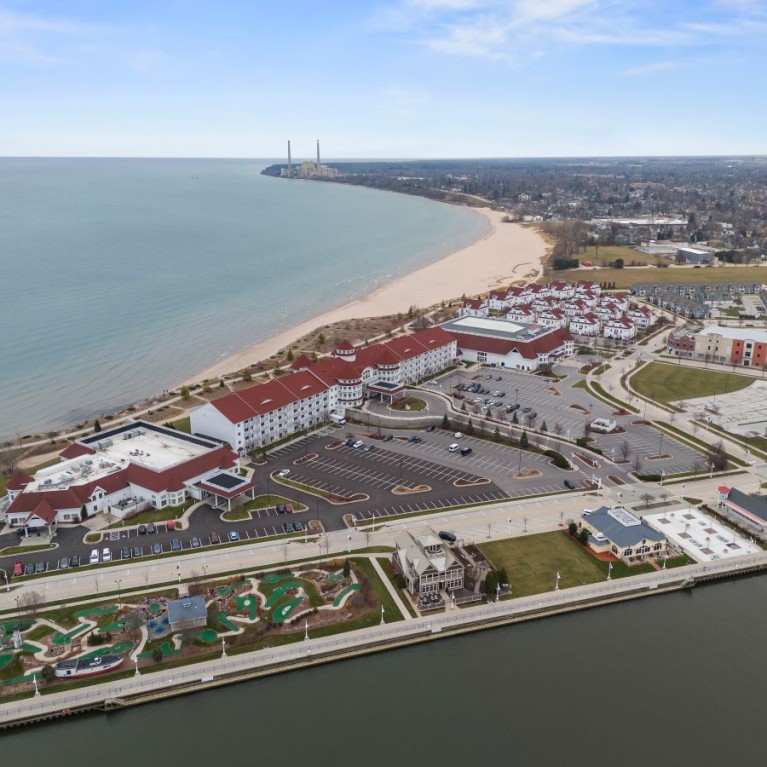 RESORT VILLAS AERIAL VIEW SOUTH