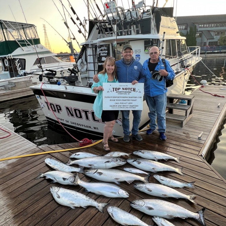 TOP NOTCH SPORTFISHING CHARTERS IN SHEBOYGAN