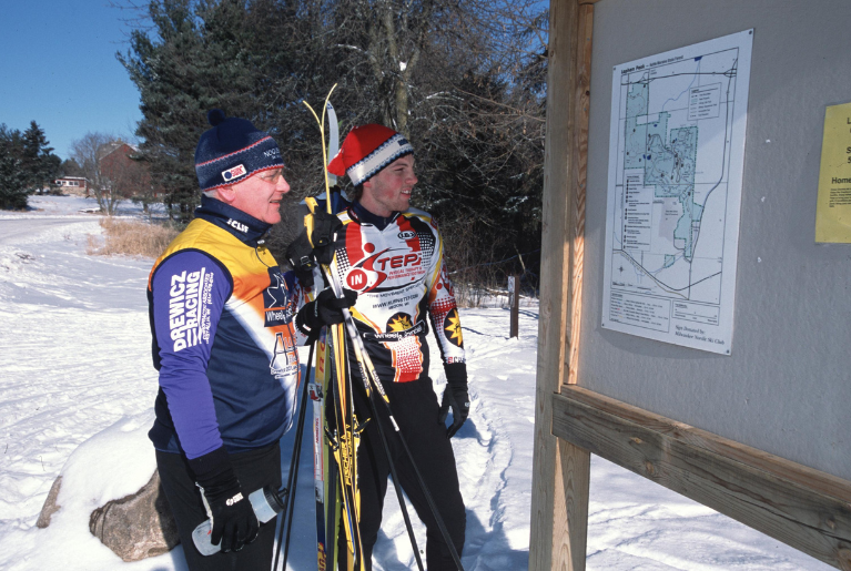 CROSS COUNTRY SKIING Photo courtesy of State of Wisconsin Department of Tourism WEB GRAPHIC