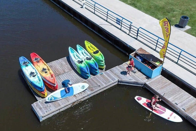 EOS SURF SHOP Rental Dock