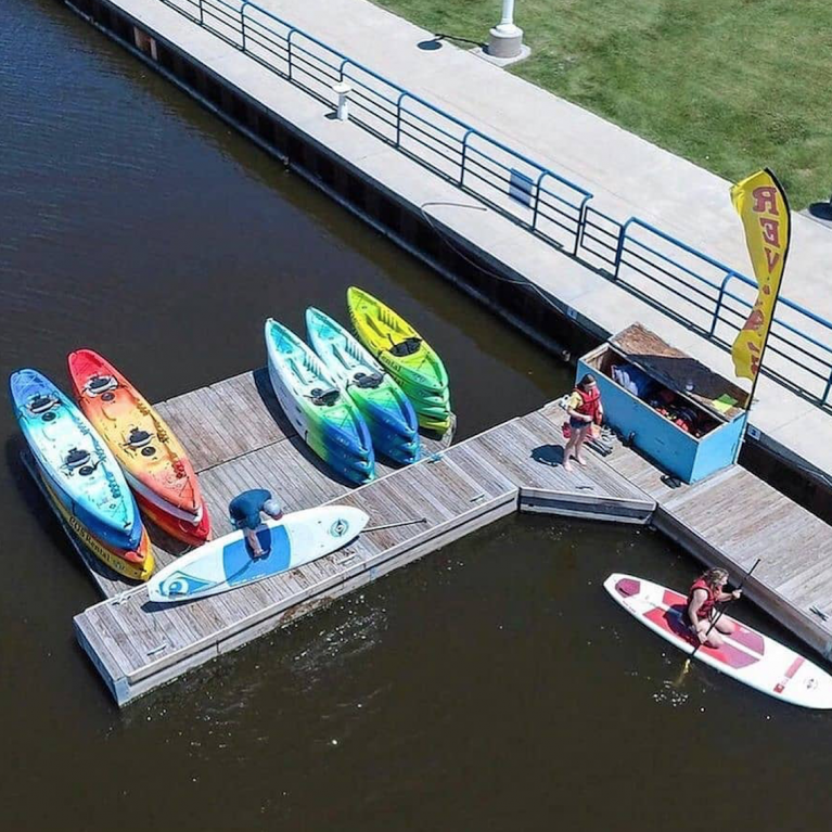 EOS SURF SHOP Rental Dock