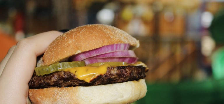 ROCKY BOTTOM SNACK BAR BURGER