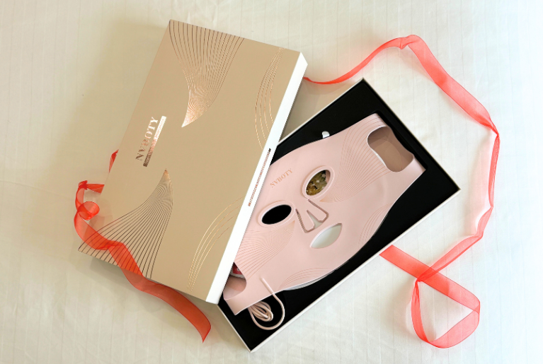 GLOW AND GO PACKAGE AT BLUE HARBOR RESORT SPECIALS GRAPHICS