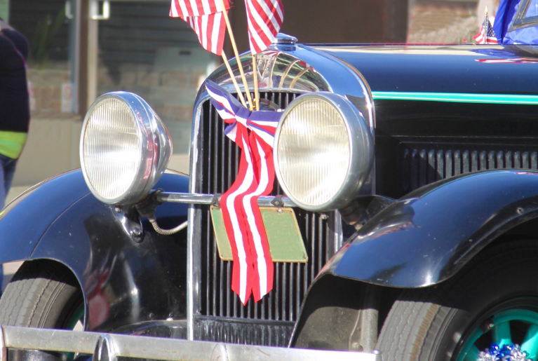 SHEBOYGAN WI INDEPENDENCE DAY PARADE NEAR BLUE HARBOR RESORT